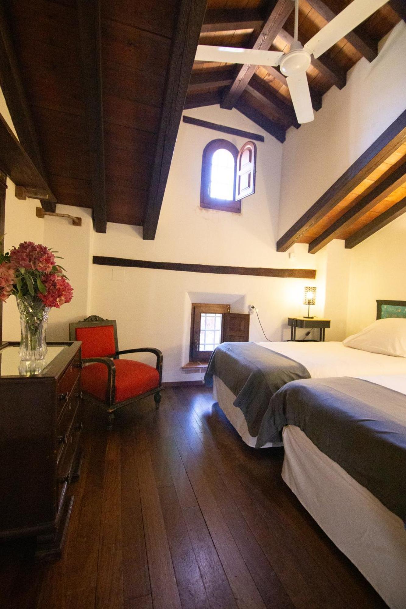Cortijo Los Arbolitos, Casa Compartida Guejar Sierra Chambre photo